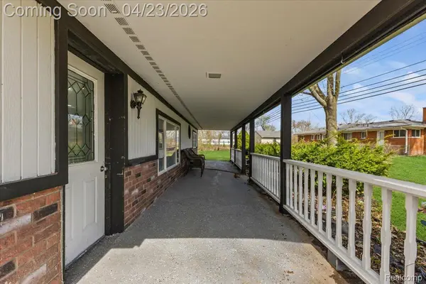 47339 Jefferson AVE, Chesterfield Township, MI 48047