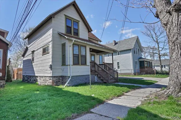 309 12th ST, Port Huron, MI 48060