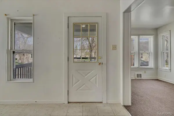 309 12th ST, Port Huron, MI 48060