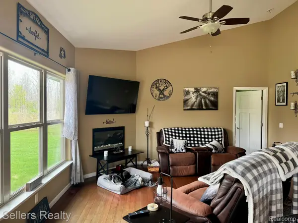 7237 River Rock DR, Davison Township, MI 48423