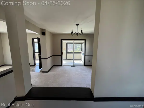 148 Marion AVE, Waterford Charter Township, MI 48328