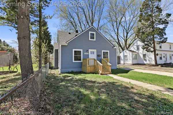 33451 Brown ST, Garden City, MI 48135