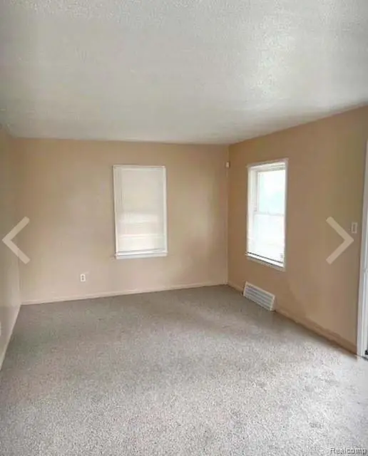 19974 Charest ST, Detroit, MI 48234