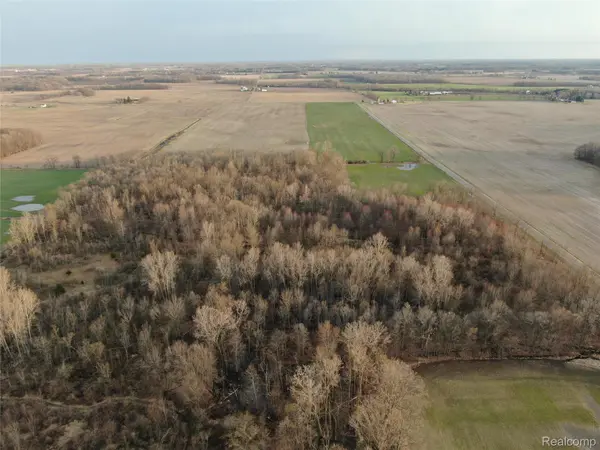 0 W dewey ST, Owosso, MI 48867