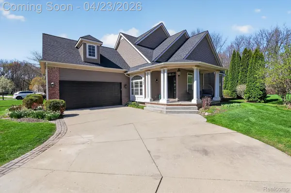 249 Summer Shade DR, Marion Township, MI 48843