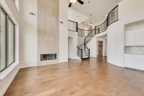 511 San Angelo Drive, Forney, TX 75126