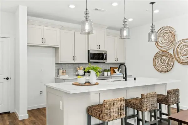 7328 Concha Drive, Grand Prairie, TX 75054