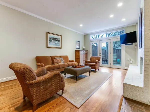 12275 Montego Plaza, Dallas, TX 75230