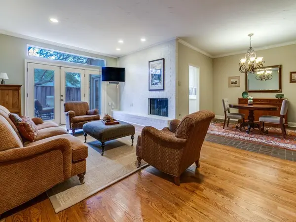 12275 Montego Plaza, Dallas, TX 75230