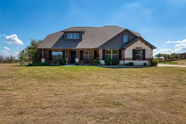 3841 J E Woody Road, Springtown, TX 76082