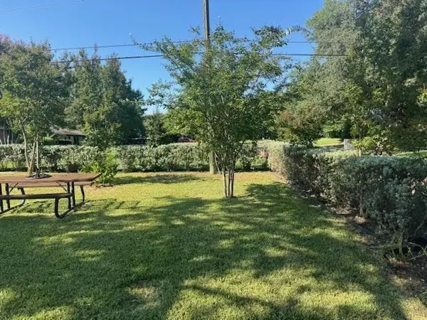 2849 Millwood Circle, Farmers Branch, TX 75234