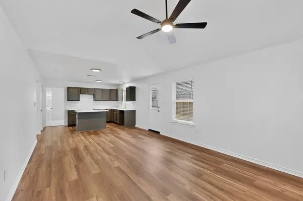 1306 Oak Street, Mckinney, TX 75069