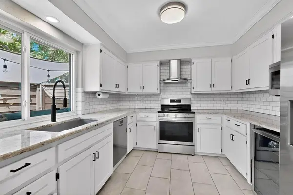 1102 Bridle Drive, Richardson, TX 75081