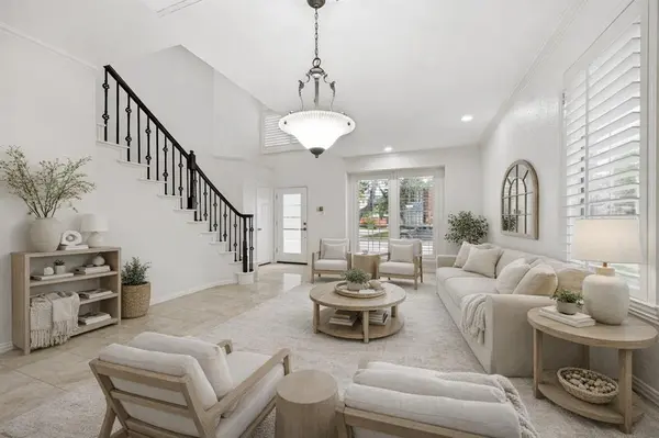 316 Riverwalk Lane, Irving, TX 75063