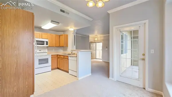 3731 Riviera GRV #104, Colorado Springs, CO 80922