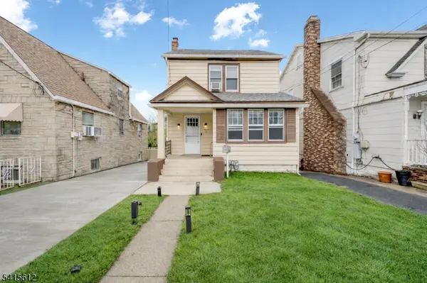 11 Cedar St, North Arlington Boro, NJ 07031