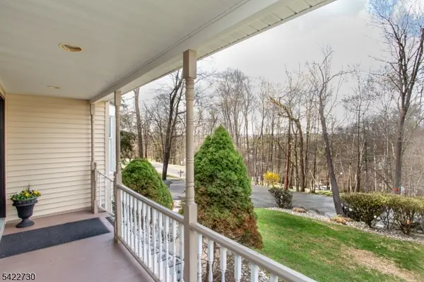 17 Cottage St, Lambertville City, NJ 08530