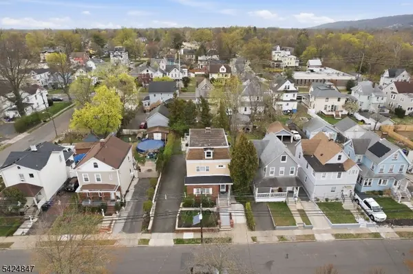 129 Duer St, North Plainfield Boro, NJ 07060