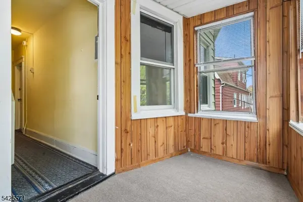 7 Beekman St #2, Bloomfield Twp., NJ 07003