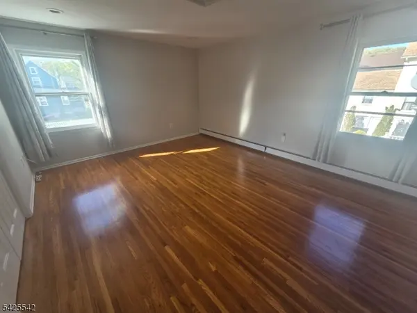 101 Bloomingdale Ave, Cranford Twp., NJ 07016