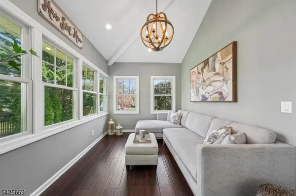 23 Crestview Ave, Madison Boro, NJ 07940