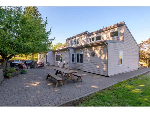 36189 HIGHWAY 58, Pleasant Hill, OR 97455