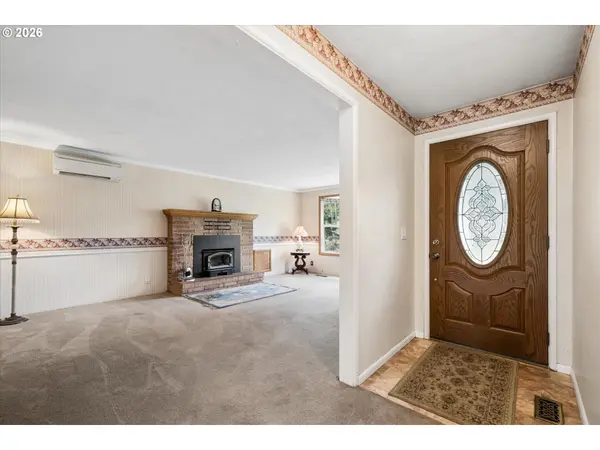 78492 CURRIN BLVD, Cottage Grove, OR 97424