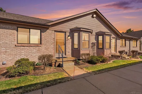 11565 Michael DR, Washington Twp, MI 48094