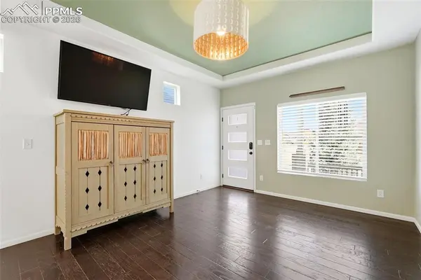 8221 Cypress Wood DR, Colorado Springs, CO 80927