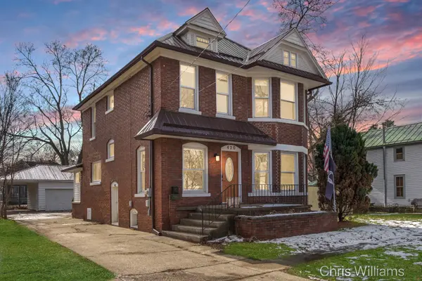 420 E Bond ST, City Of Hastings, MI 49058