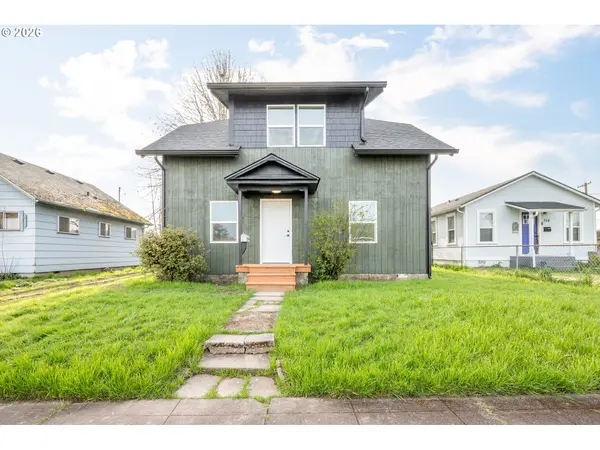 320 23RD AVE, Longview, WA 98632