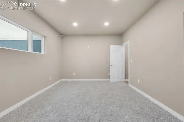 106 E Las Vegas ST, Colorado Springs, CO 80903