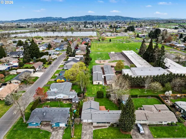 555 SACRE LN, Monmouth, OR 97361