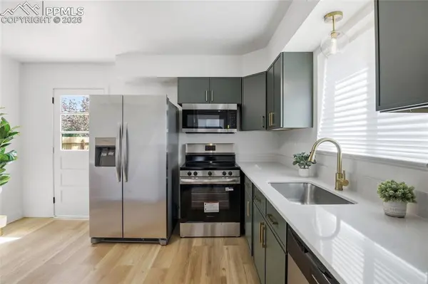 2021 Woodburn ST #2023, Colorado Springs, CO 80906