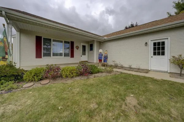 11222 Blackman RD, Paradise Twp, MI 49649