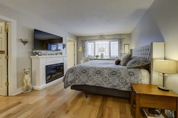 16355 Hunt Club RD, Almira Twp, MI 49650