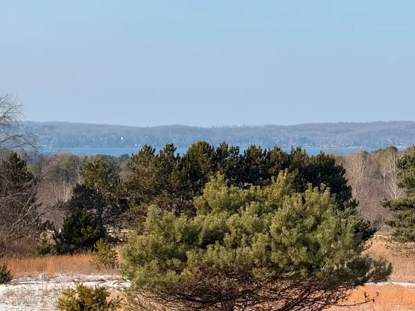 Helena RD, Helena Twp, MI 49612