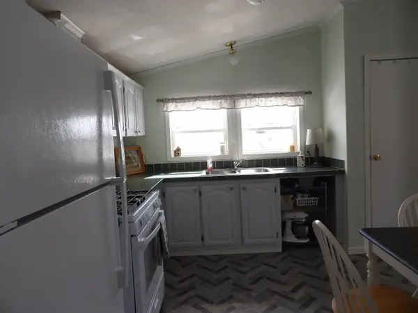 378 Thistlewood DR, Cadillac, MI 49601