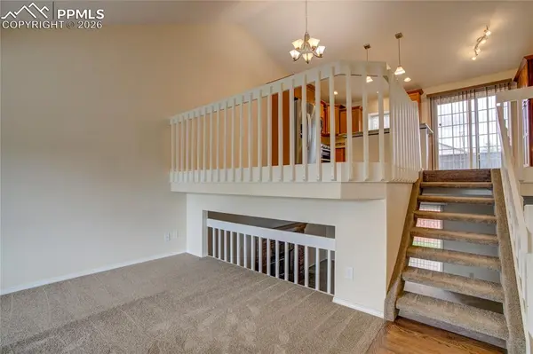 3940 Dewpoint DR, Colorado Springs, CO 80920