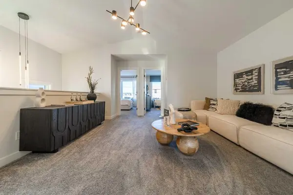 222 Layton Link SE, Airdrie, AB T4A 3R7