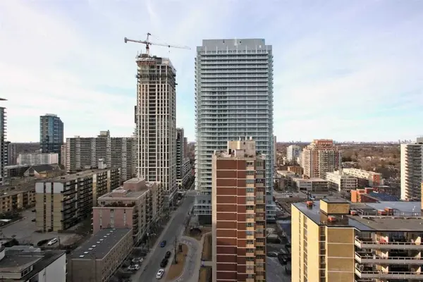 185 Roehampton AVE #1504, Toronto C10, ON M4P 2K5