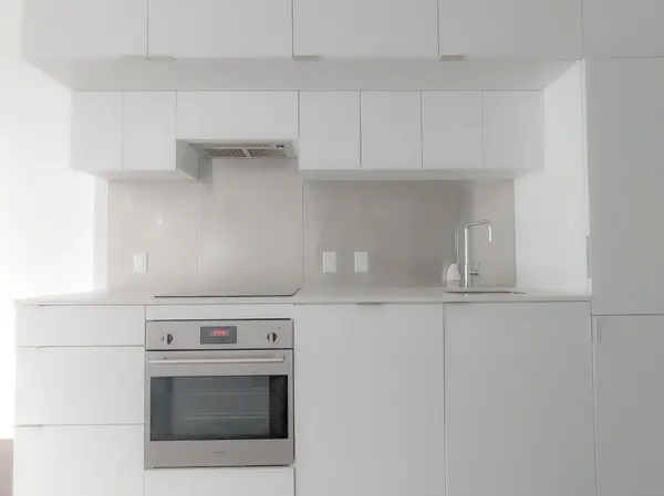 185 Roehampton AVE #1801, Toronto C10, ON M4P 0C6