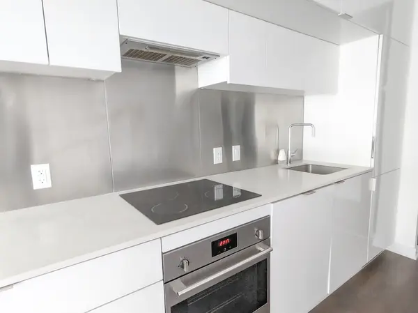 185 Roehampton AVE #1801, Toronto C10, ON M4P 0C6