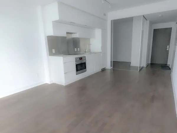 185 Roehampton AVE #1801, Toronto C10, ON M4P 0C6