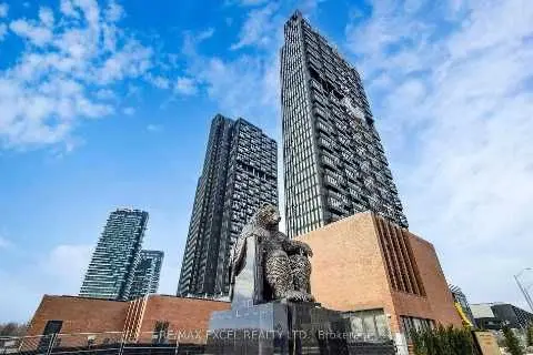 1 Quarrington LN #3404, Toronto C13, ON M3C 0S4