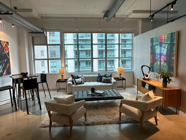 188 Eglinton AVE E #PH07, Toronto C10, ON M4P 2X7