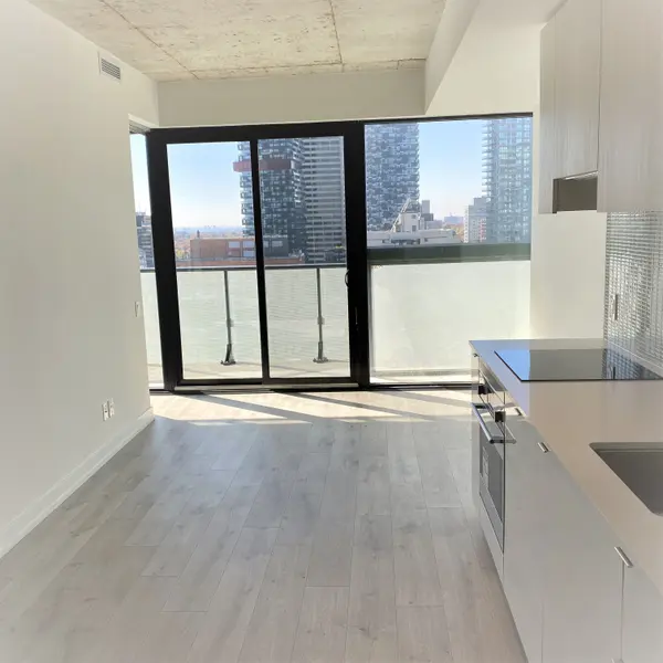 161 Roehampton AVE #2014, Toronto C10, ON M4P 1P9