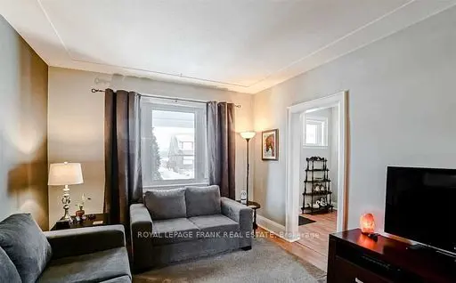 228 Ritson RD S, Oshawa, ON L1H 5H7