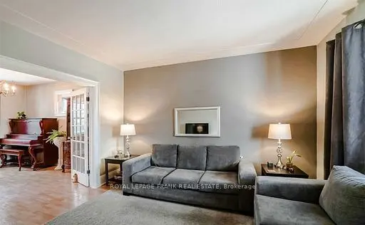 228 Ritson RD S, Oshawa, ON L1H 5H7