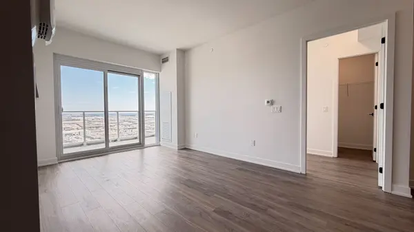 1010 Sandy Beach RD #2603, Pickering, ON L1W 0C7